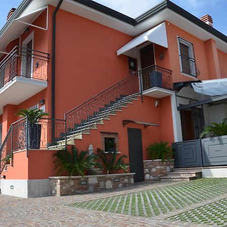 Bed and Breakfast H2O Sirmione Exteriér fotografie