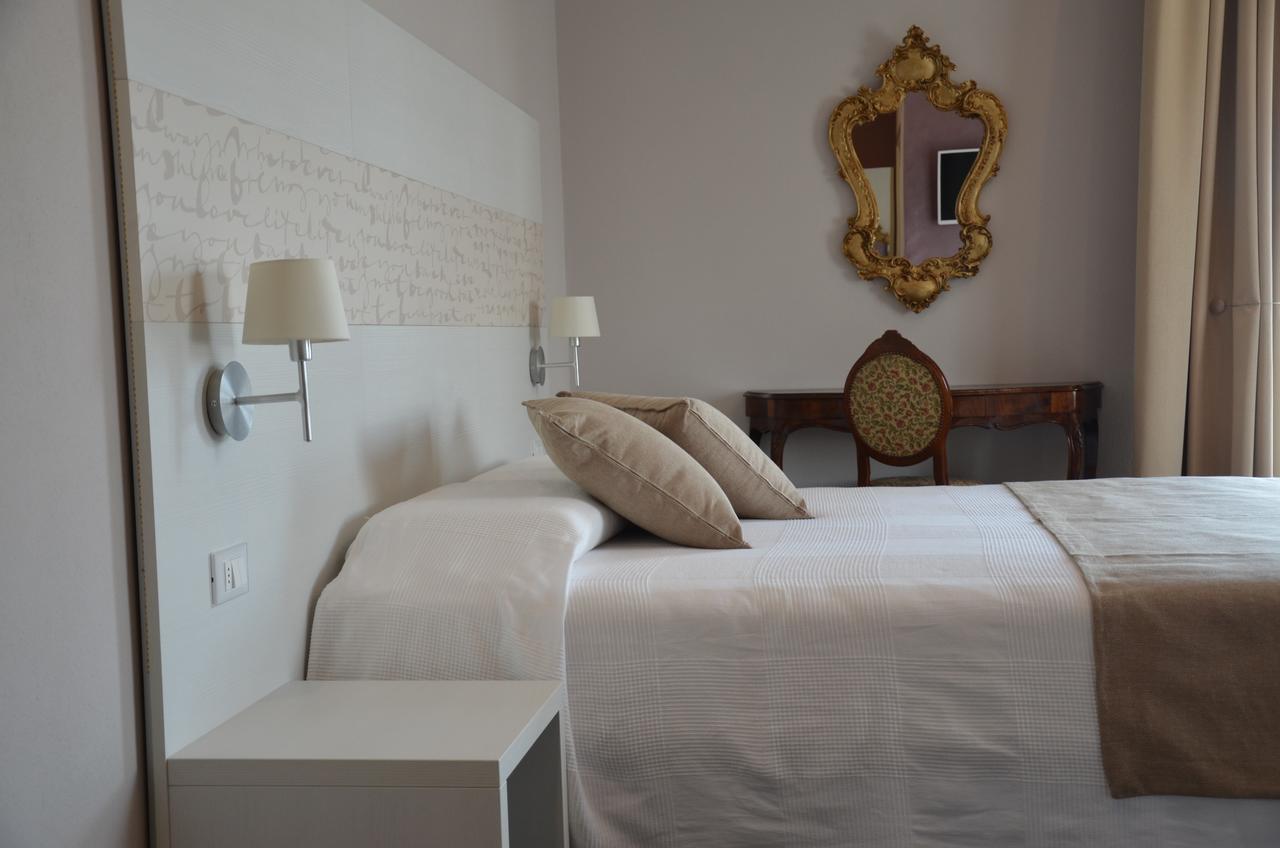 Bed and Breakfast H2O Sirmione Exteriér fotografie