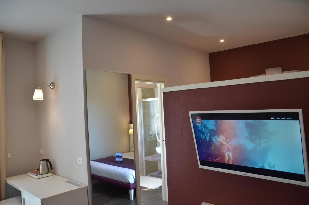 Bed and Breakfast H2O Sirmione Exteriér fotografie