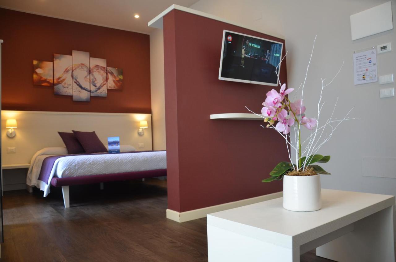 Bed and Breakfast H2O Sirmione Exteriér fotografie